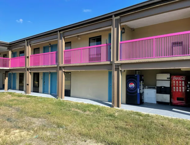 Millennium inn hotel detail image 4