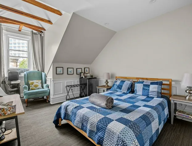 Red George Inn and Suites hotel detail image 2