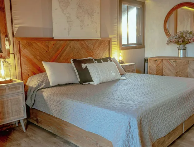 GLAT Austin hotel detail image 4