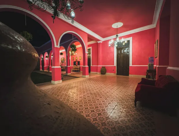 La Casa Rosa Imperial hotel detail image 2