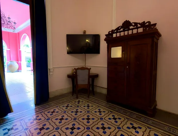 La Casa Rosa Imperial hotel detail image 3