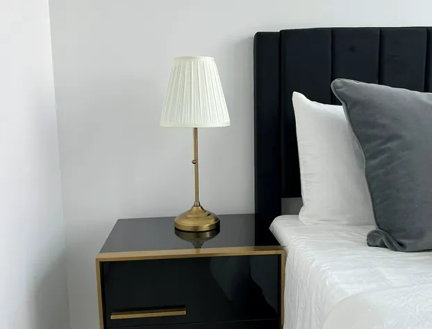 Upscale Cityscape Toronto hotel detail image 2