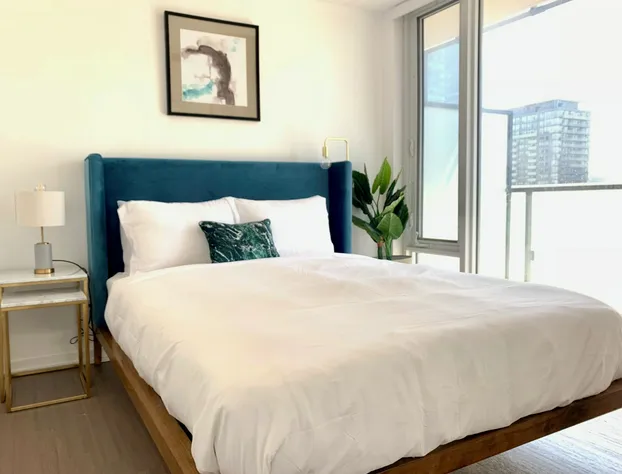 PeterStays - Cityscape hotel detail image 3