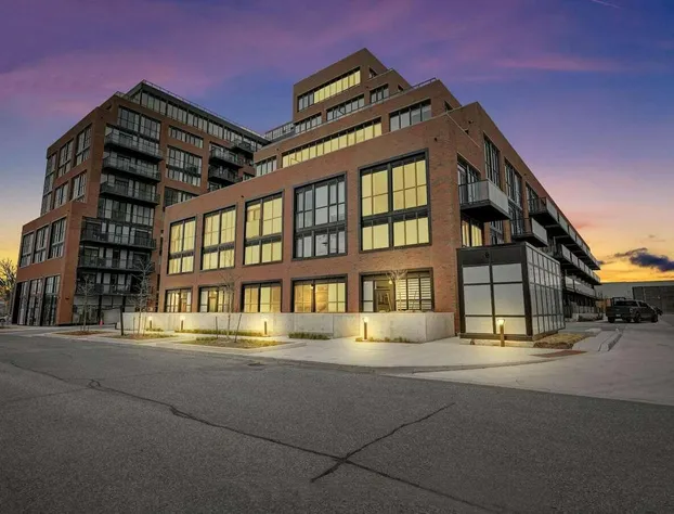 Modern Stays in the Heart of the Stockyards hotel detail image 1