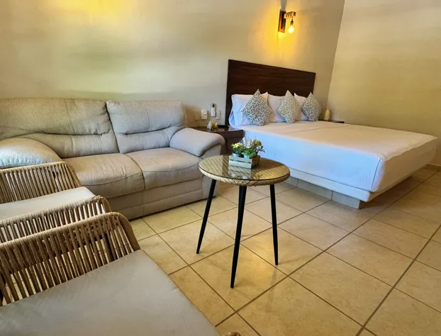 Natura Hotel y Villas hotel detail image 4