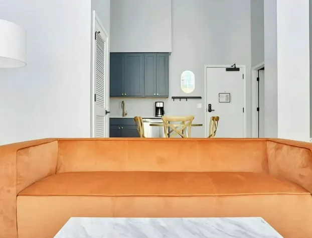 3 Units Steps to Bourbon St & the French Quarter The Harlequin by Avantstay hotel detail image 2