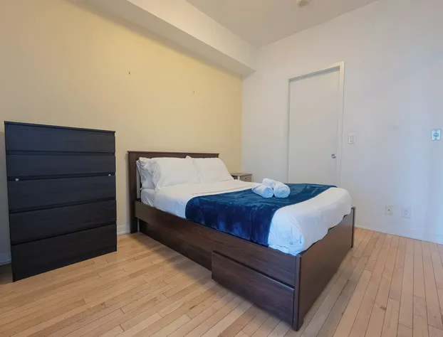 Sky Suites at Front hotel detail image 3