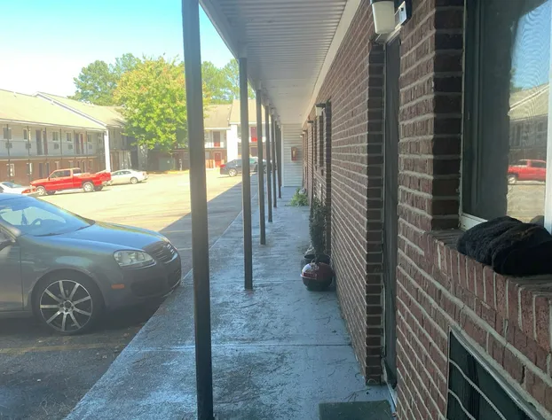 Southern Suites Atlanta-Wendell hotel detail image 4