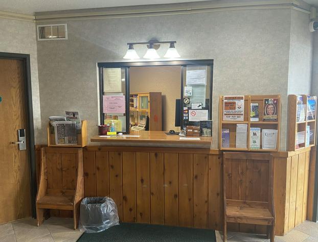 Pioneer Motor inn hotel detail image 4