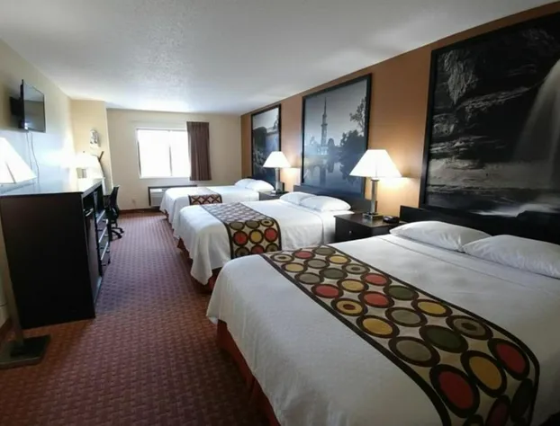 Coratel Inn and Suites by Jasper Wichita North hotel detail image 1