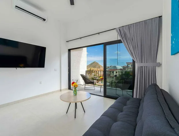 605 Tower Downtown Cabo hotel detail image 3