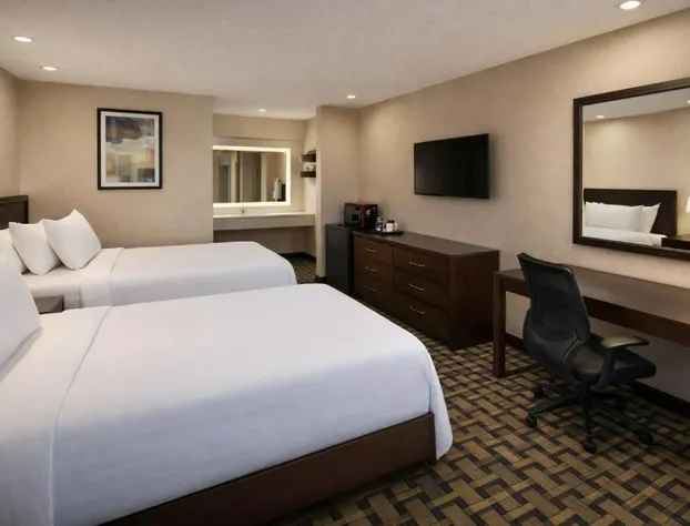 Springplace Inn & Suites hotel detail image 4