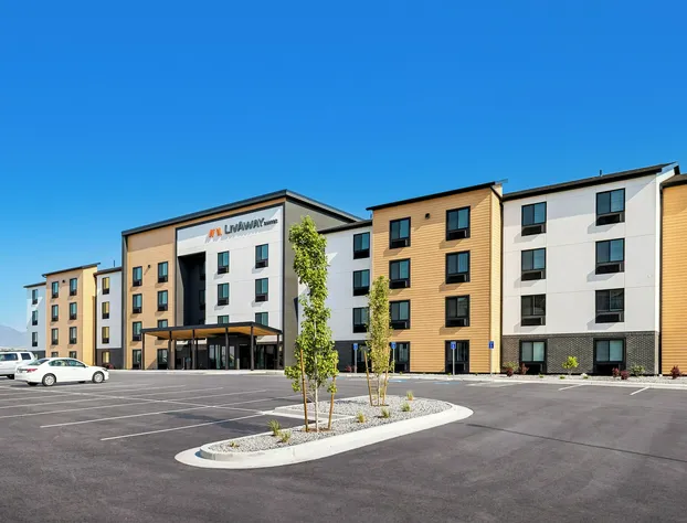 LivAway Suites Phoenix-Surprise hotel detail image 1