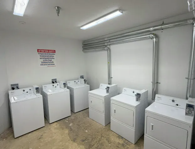 Relax Inn & Suites hotel detail image 4