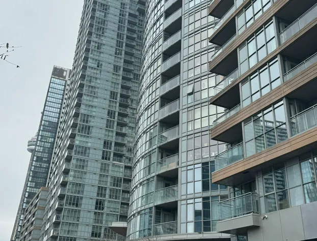 Iceboat Elegance Suites hotel detail image 1