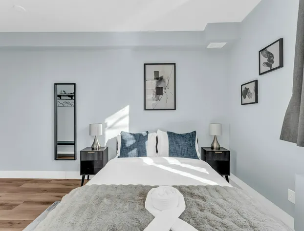 GUESTIC at Queen West hotel detail image 4