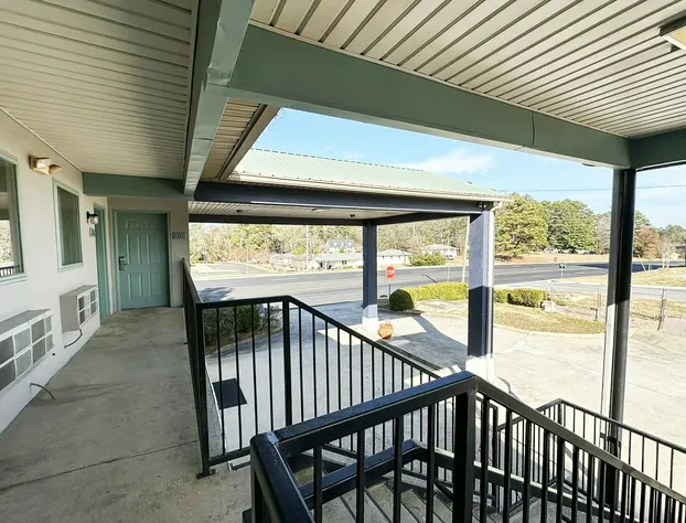 Garden Inn & Suites Rome Ga hotel detail image 4