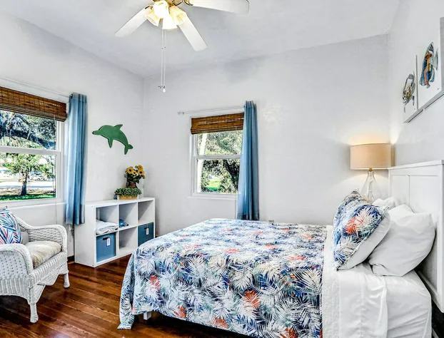 Edgewater- River Cottage hotel detail image 4