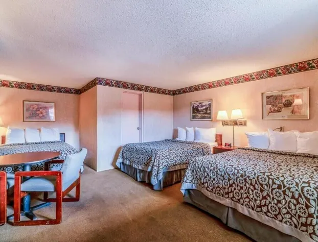 Ozark Junction Inn hotel detail image 3