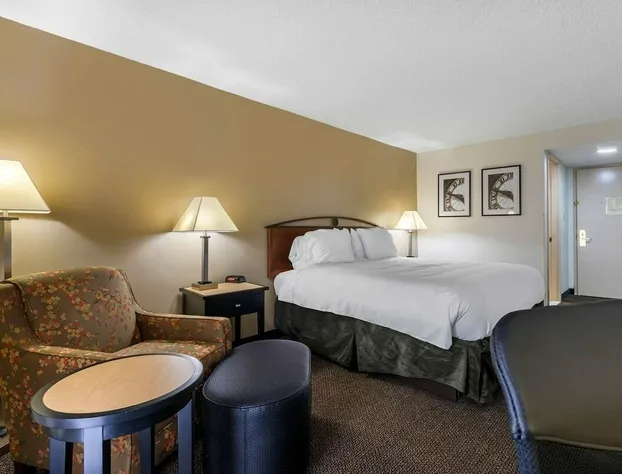 Stay Express Inn & Suites Tyler hotel detail image 4