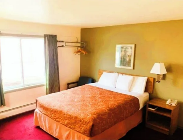 EconoLux Inn hotel detail image 3