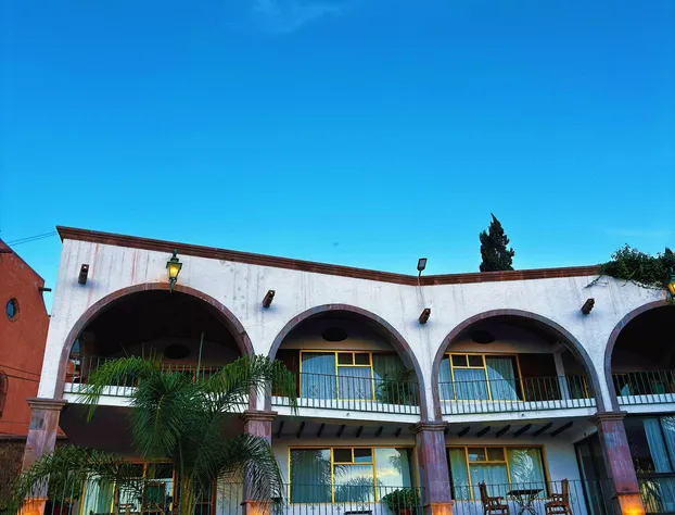 Suite vista hermosa hotel detail image 3