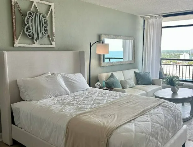 Sun & Sand @ the Landmark Resort hotel detail image 2