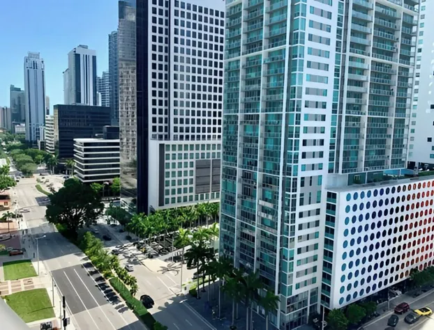 RS Suites - W Miami hotel detail image 3