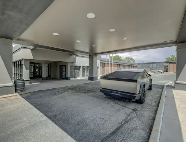 Riverside Hotel & Conference Center hotel detail image 2