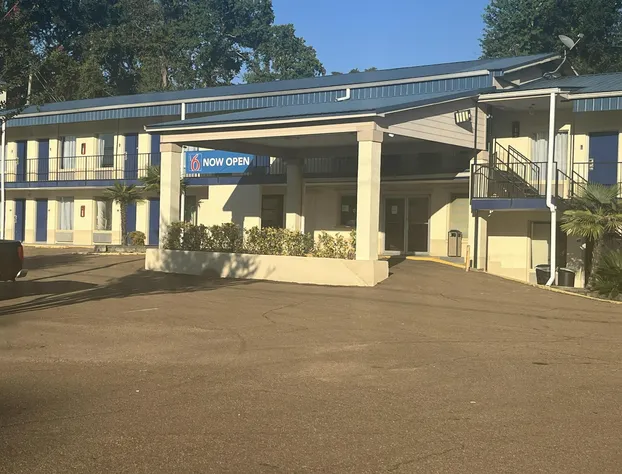Motel 6 – Mccomb, Ms hotel detail image 1